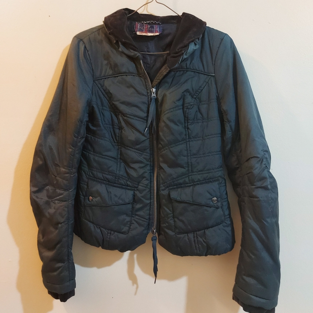 Free People Emerald Green Puffer Jacket!